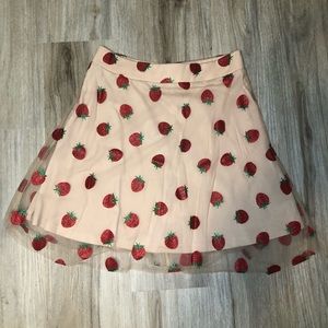 Tulle Overlay Strawberry Skirt size L